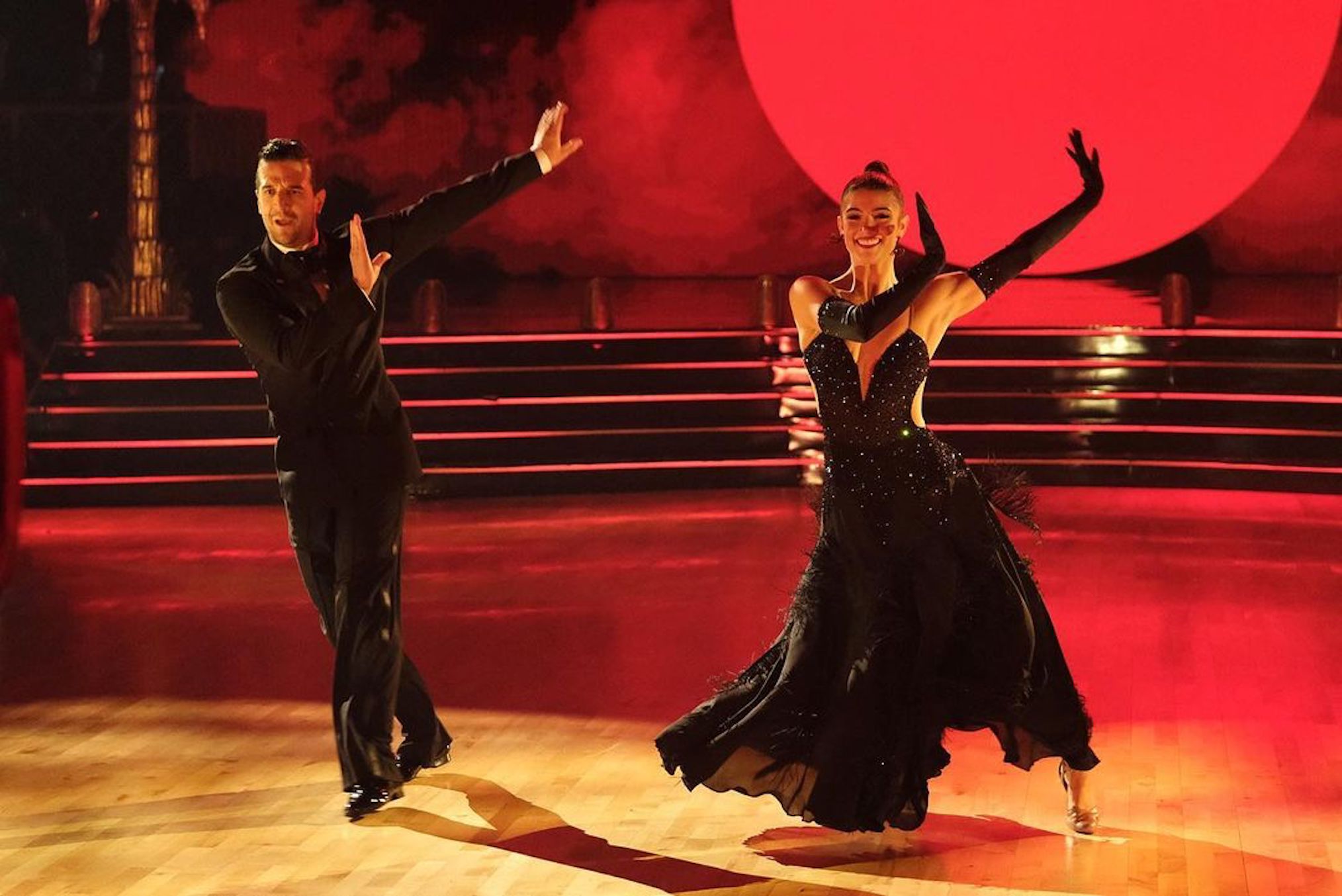 Charli D’Amelio dancing on live television